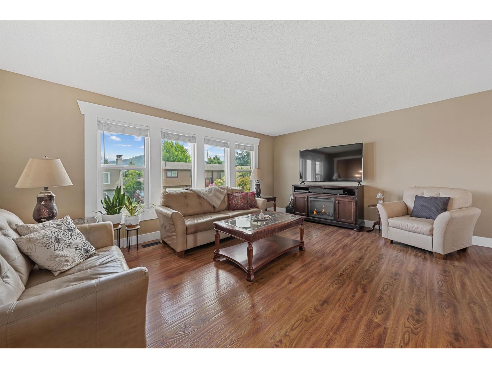 6235 Dundee Place, Sardis South, Chilliwack, British Columbia  V2R 2H1 - Photo 8 - R3122645