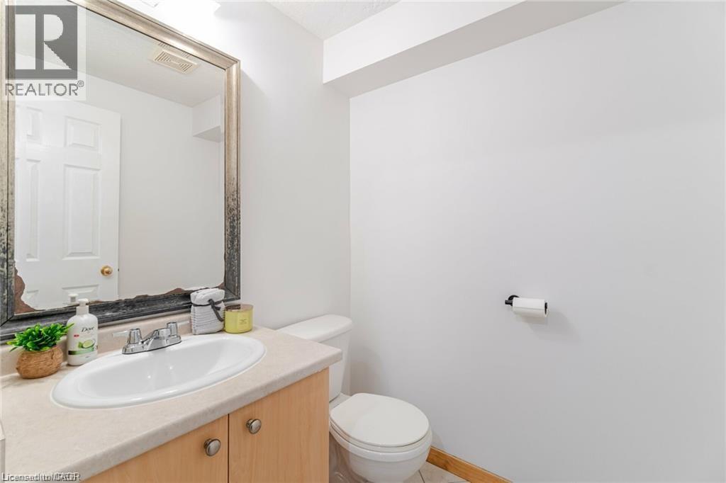 316 Activa Avenue, Kitchener, Ontario  N2E 3V1 - Photo 17 - 40845159