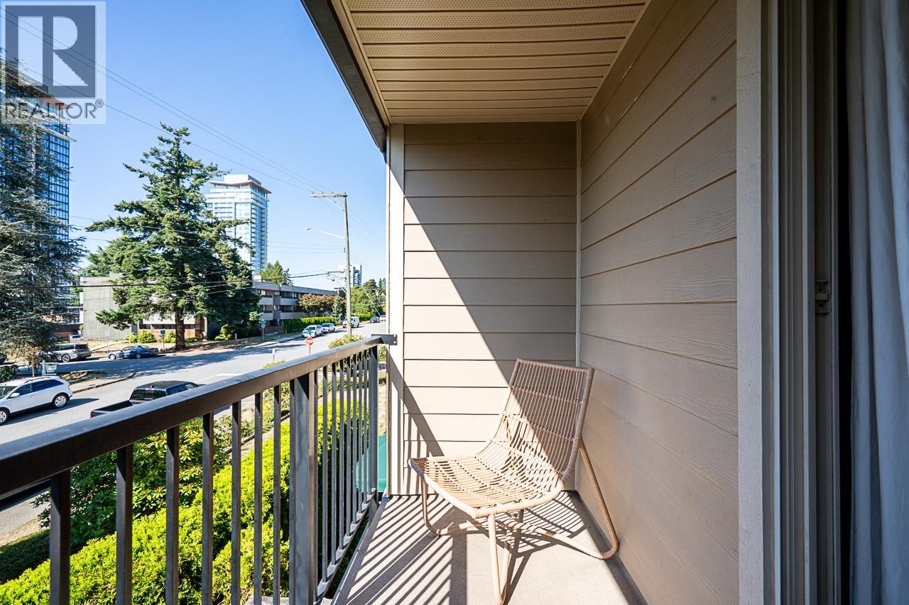 201 1103 Howie Avenue, Coquitlam, British Columbia  V3J 1T9 - Photo 32 - R3155157