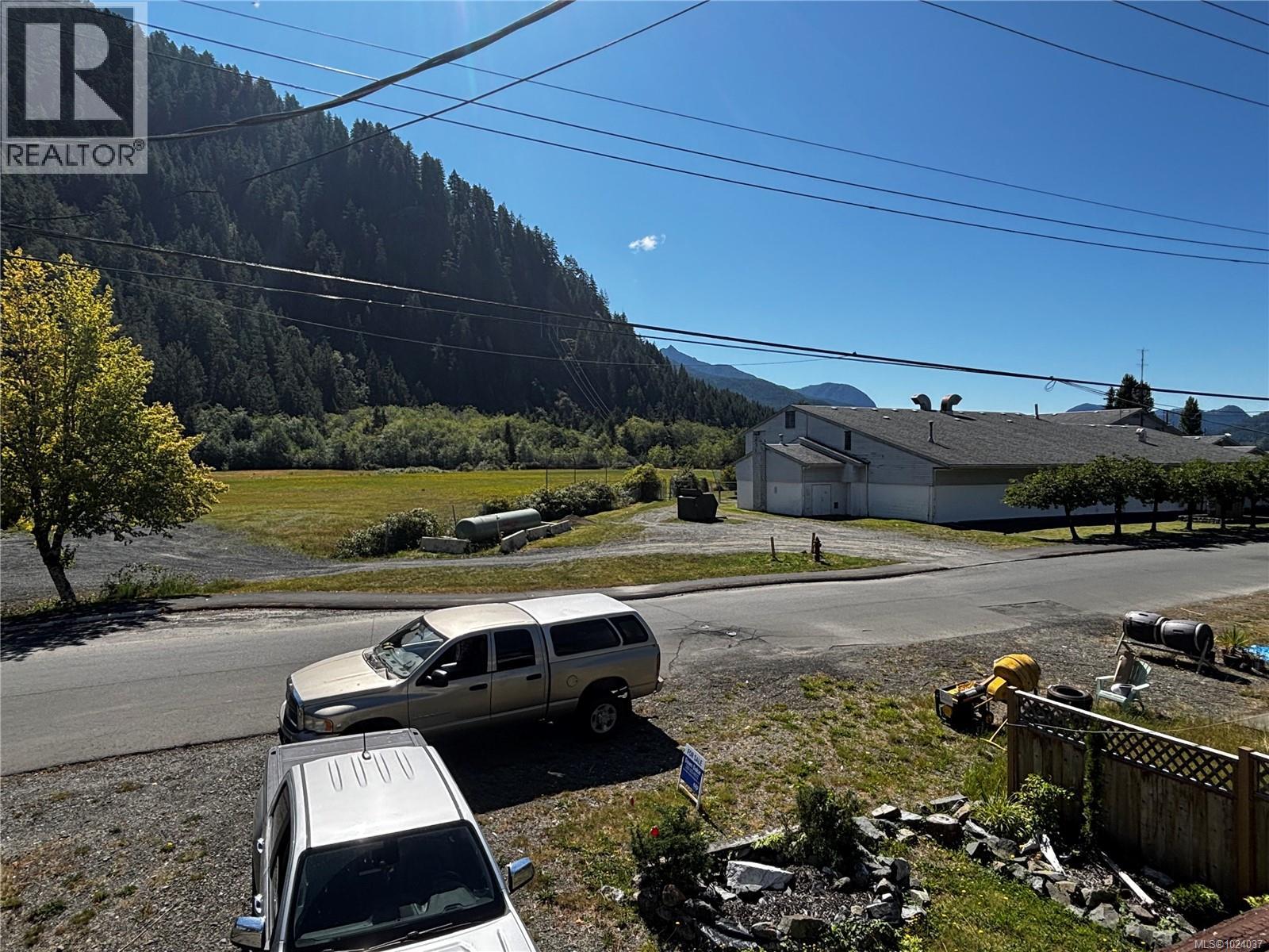 324 Alpine View Rd, Tahsis, British Columbia  V0P 1X0 - Photo 14 - 1024037