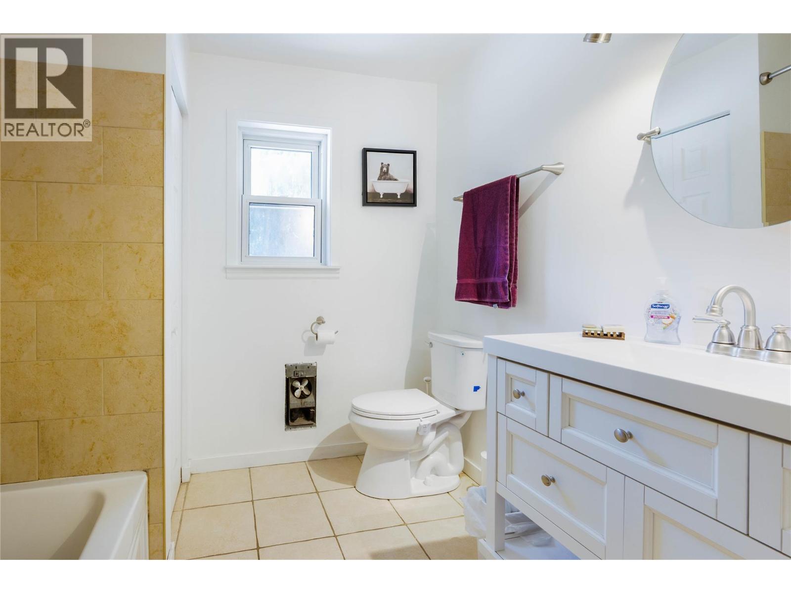 73 Watershed Road, Enderby, British Columbia  V4Y 4K5 - Photo 14 - 10394716