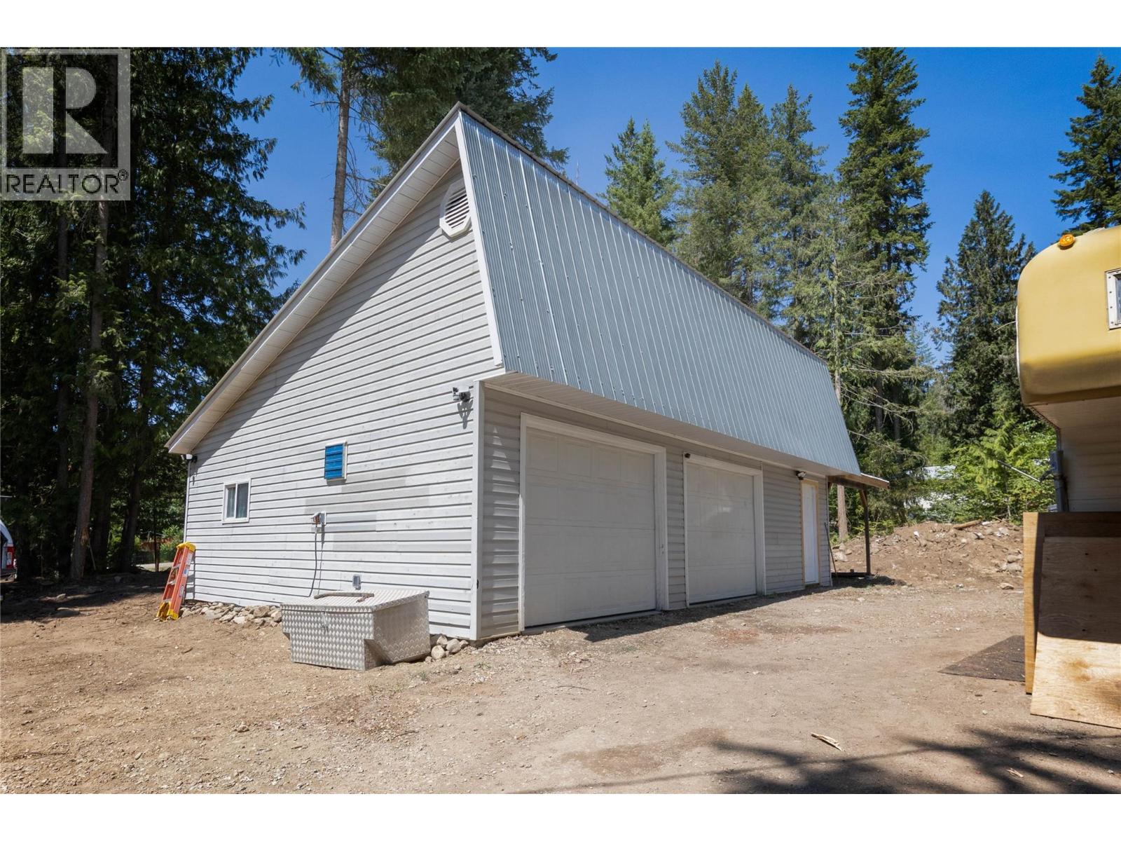 73 Watershed Road, Enderby, British Columbia  V4Y 4K5 - Photo 5 - 10394716