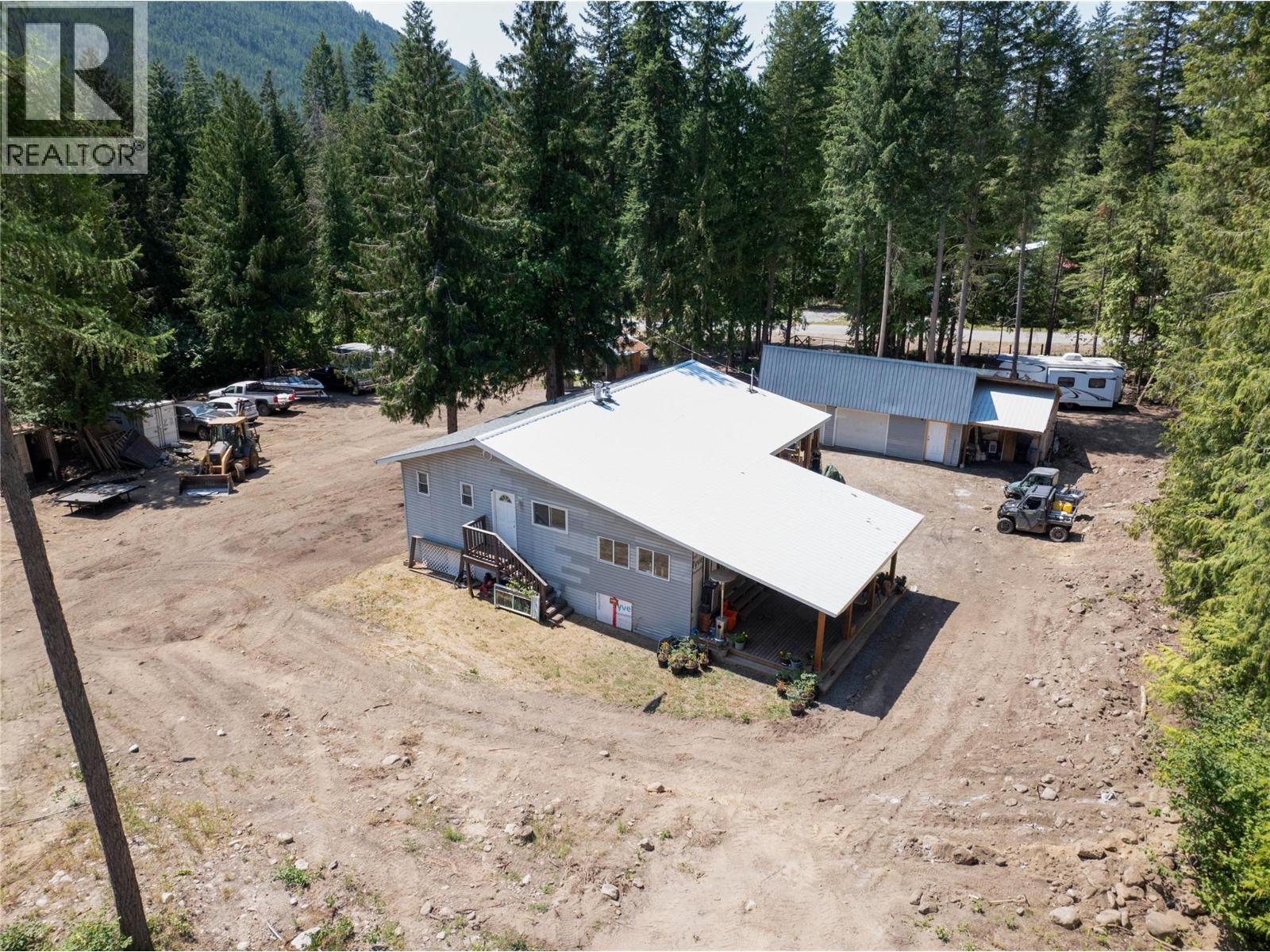 73 Watershed Road, Enderby, British Columbia  V4Y 4K5 - Photo 4 - 10394716