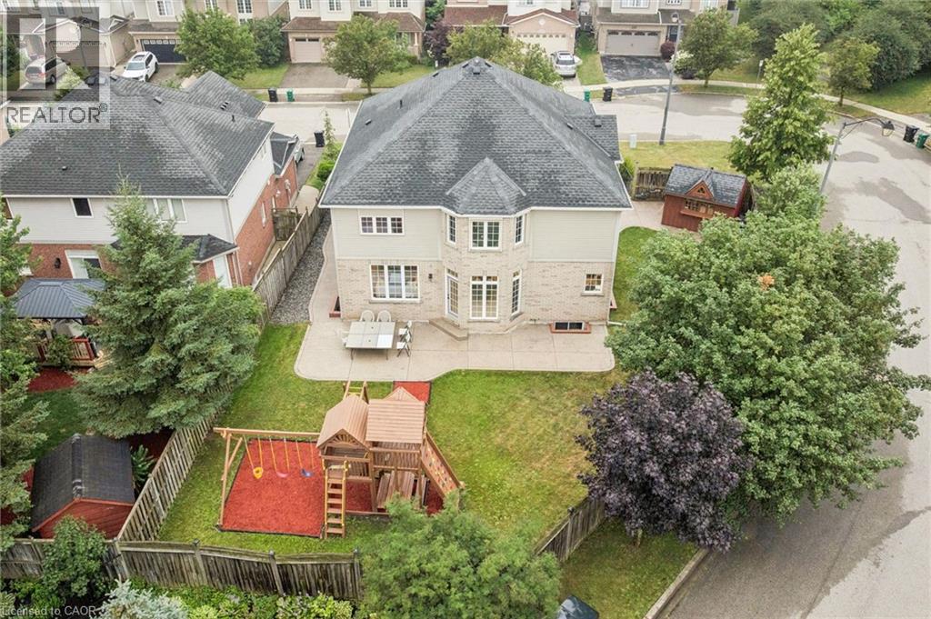 608 Bluenose Crescent, Waterloo, Ontario  N2K 4C5 - Photo 34 - 40855191