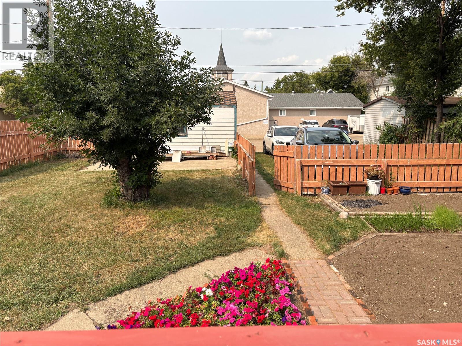 176 Coteau Street W, Moose Jaw, Saskatchewan  S6H 5C5 - Photo 21 - SK045415