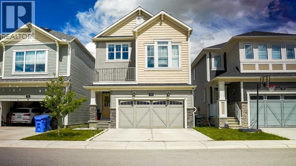 74 Carrington Crescent NW, Calgary, Alberta