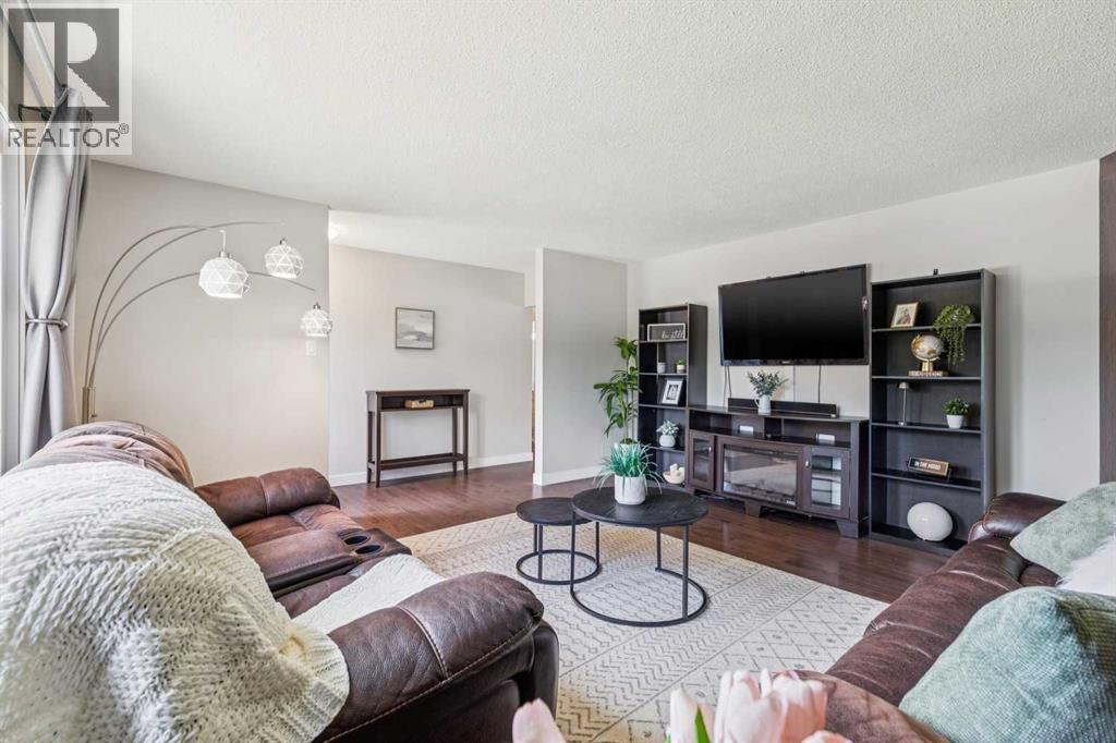 241 Allan Crescent SE, Calgary, Alberta  T2J 0T3 - Photo 9 - A2330621