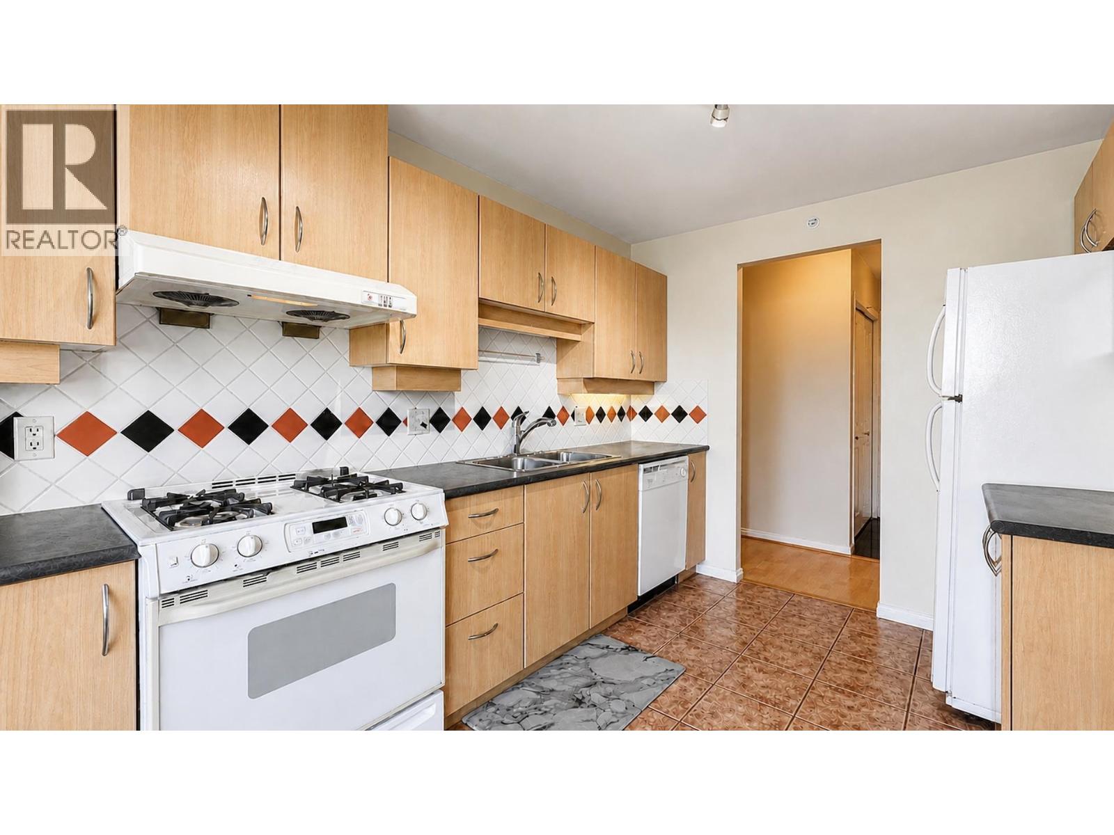 603 4788 Hazel Street, Burnaby, British Columbia  V5H 4V9 - Photo 4 - R3154543