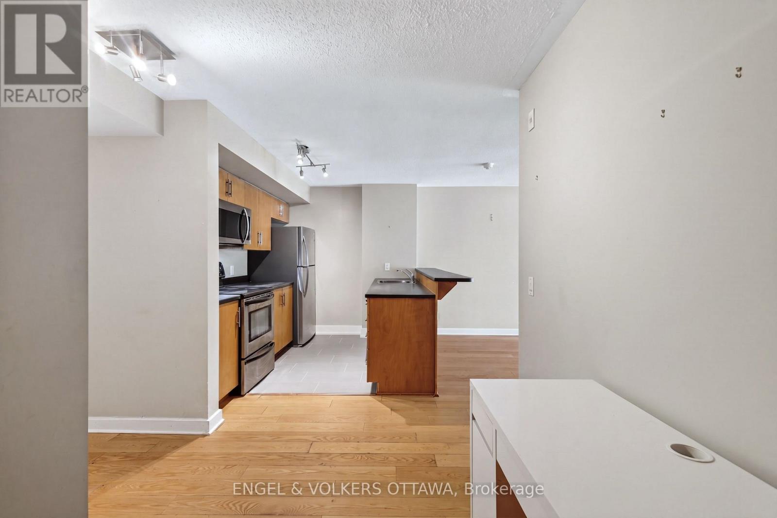 604 - 138 Somerset Street W, Ottawa, Ontario  K2P 0A3 - Photo 5 - X13669040