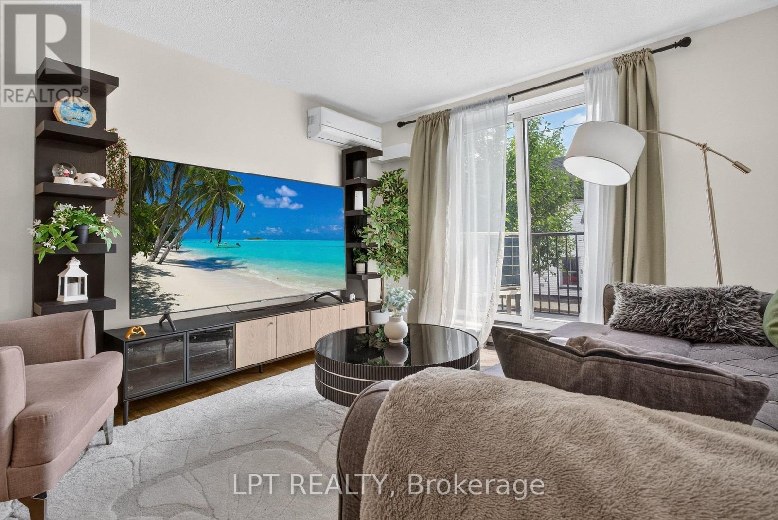 203 - 50 Burnside Avenue, Ottawa, Ontario  K1Y 2M2 - Photo 3 - X13669064