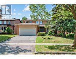 28 ROBINTER DRIVE, Toronto, Ontario