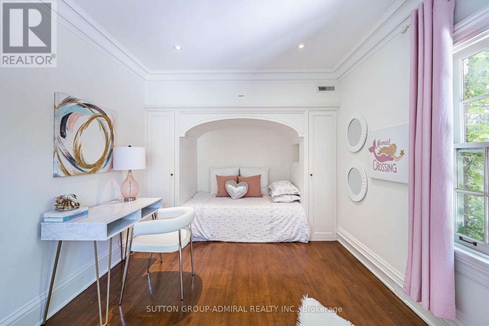 63 Highland Avenue, Toronto, Ontario  M4W 2A2 - Photo 28 - C13542212