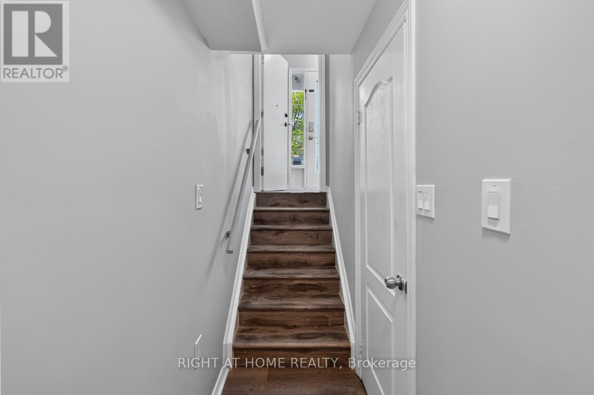 101 Wilmont Court, Brampton, Ontario  L6X 4Z7 - Photo 36 - W13500062