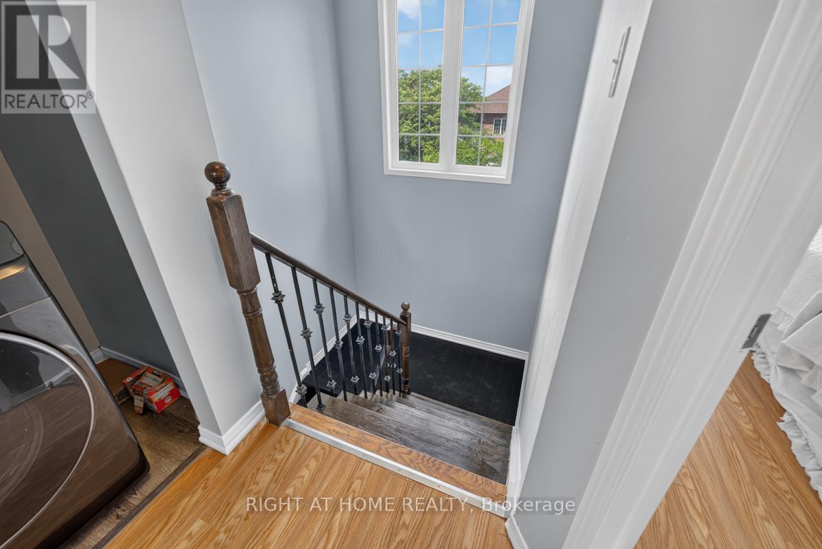 101 Wilmont Court, Brampton, Ontario  L6X 4Z7 - Photo 35 - W13500062