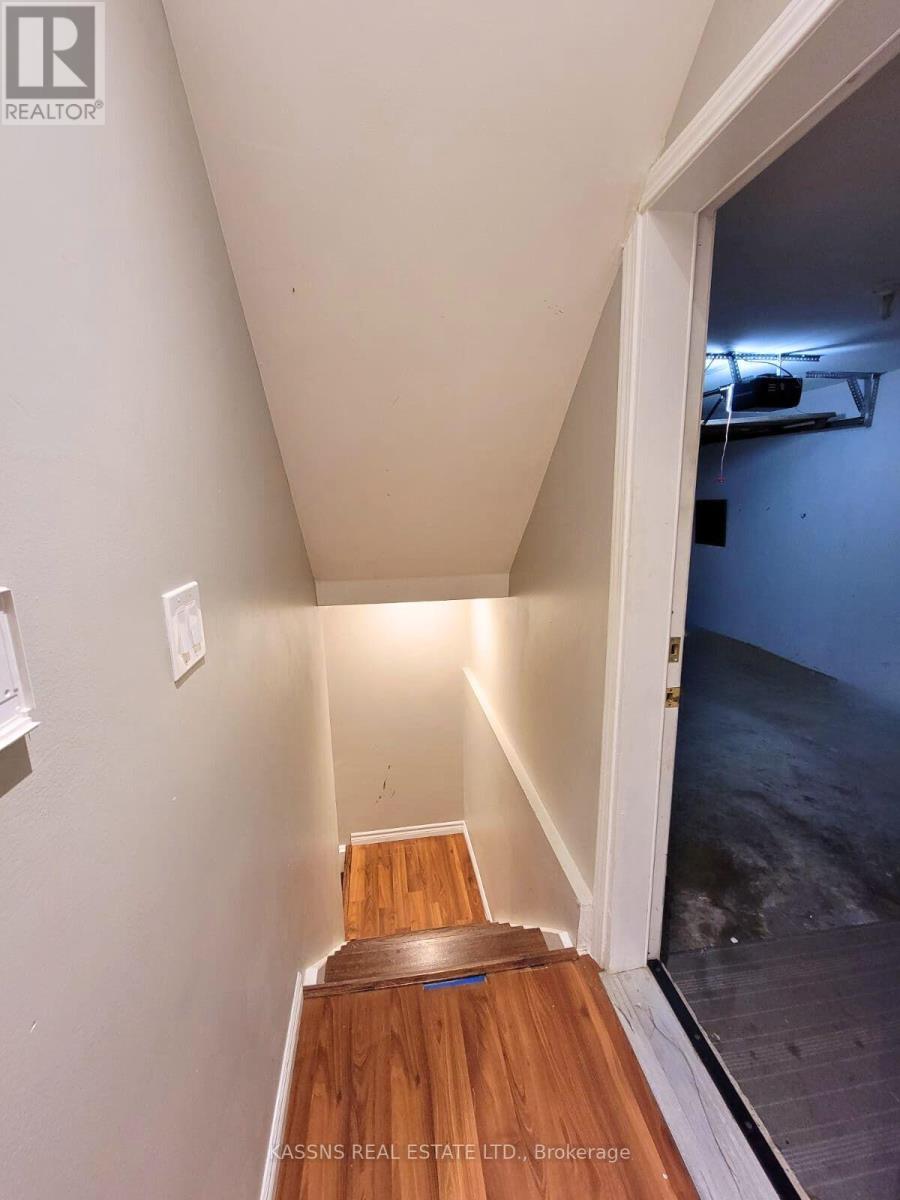 718 Irving Terrace, Milton, Ontario  L9T 6H3 - Photo 33 - W13599652
