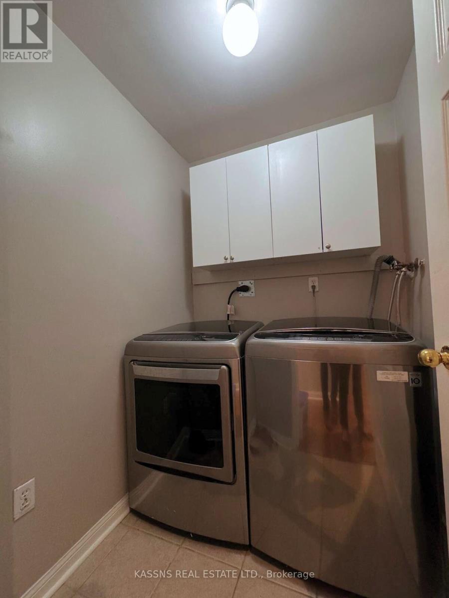 718 Irving Terrace, Milton, Ontario  L9T 6H3 - Photo 31 - W13599652