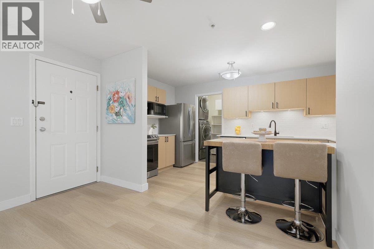 101 2983 Cambridge Street, Port Coquitlam, British Columbia  V3B 7N7 - Photo 4 - R3155280