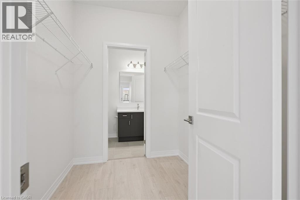 525 Erinbrook Drive Unit# B039, Kitchener, Ontario  N2E 0L4 - Photo 44 - 40763835