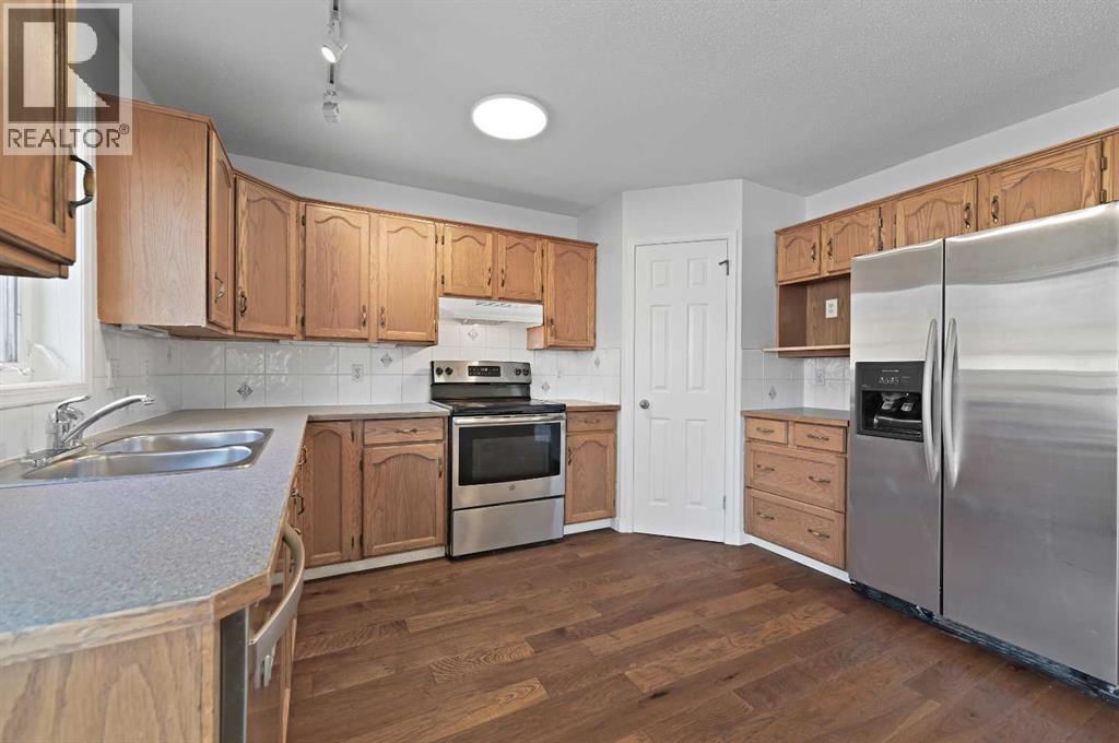 182 Coventry Close NE, Calgary, Alberta  T3K 4A6 - Photo 13 - A2331903