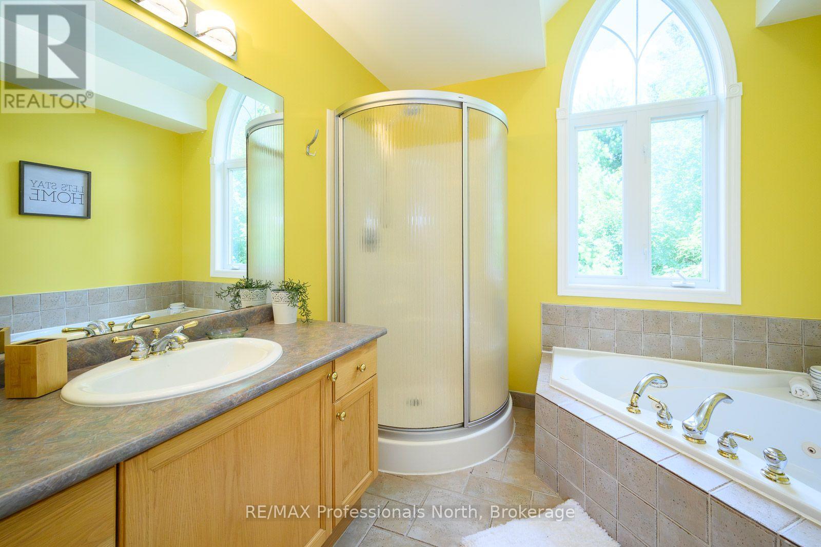 18 Heritage Crescent, Huntsville, Ontario  P1H 1S9 - Photo 19 - X13660306