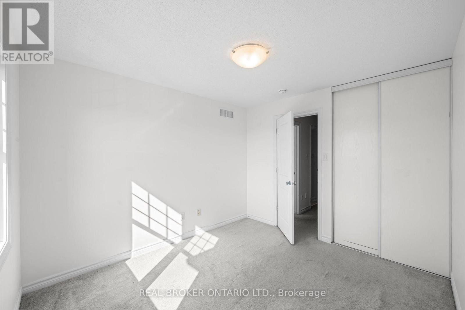 66 Fallengale Crescent, Ottawa, Ontario  K2T 0K9 - Photo 23 - X13658292