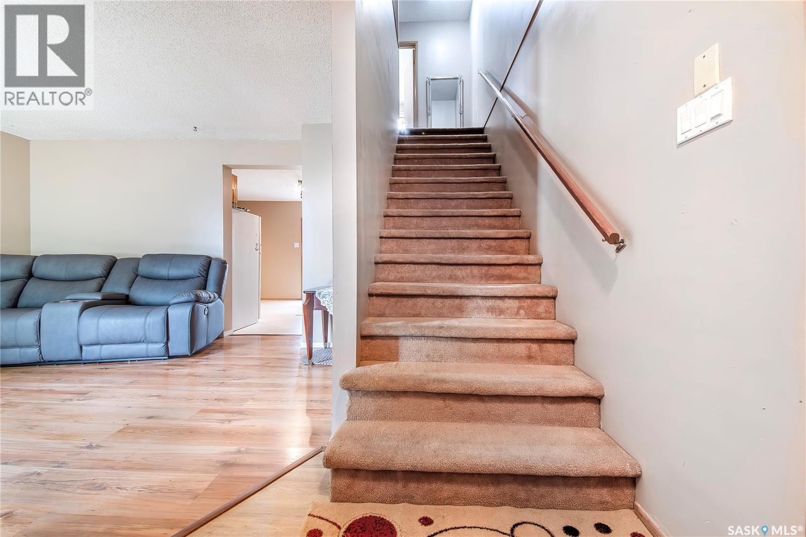 446 Berini Drive, Saskatoon, Saskatchewan  S7N 3N5 - Photo 18 - SK045361