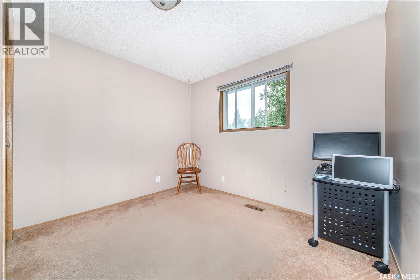 446 Berini Drive, Saskatoon, Saskatchewan  S7N 3N5 - Photo 25 - SK045361