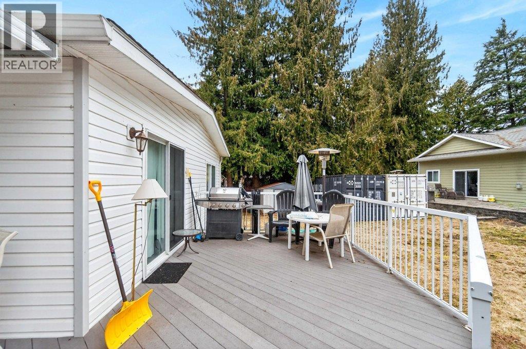 1 Wolfe Street, Sicamous, British Columbia  V0E 2V1 - Photo 46 - 10393321