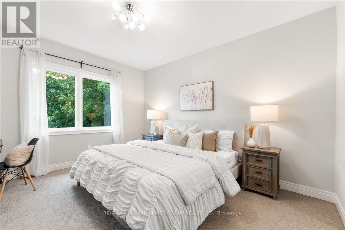 53f Dentonia Park Avenue, Toronto, Ontario  M4C 0A4 - Photo 16 - E13592584
