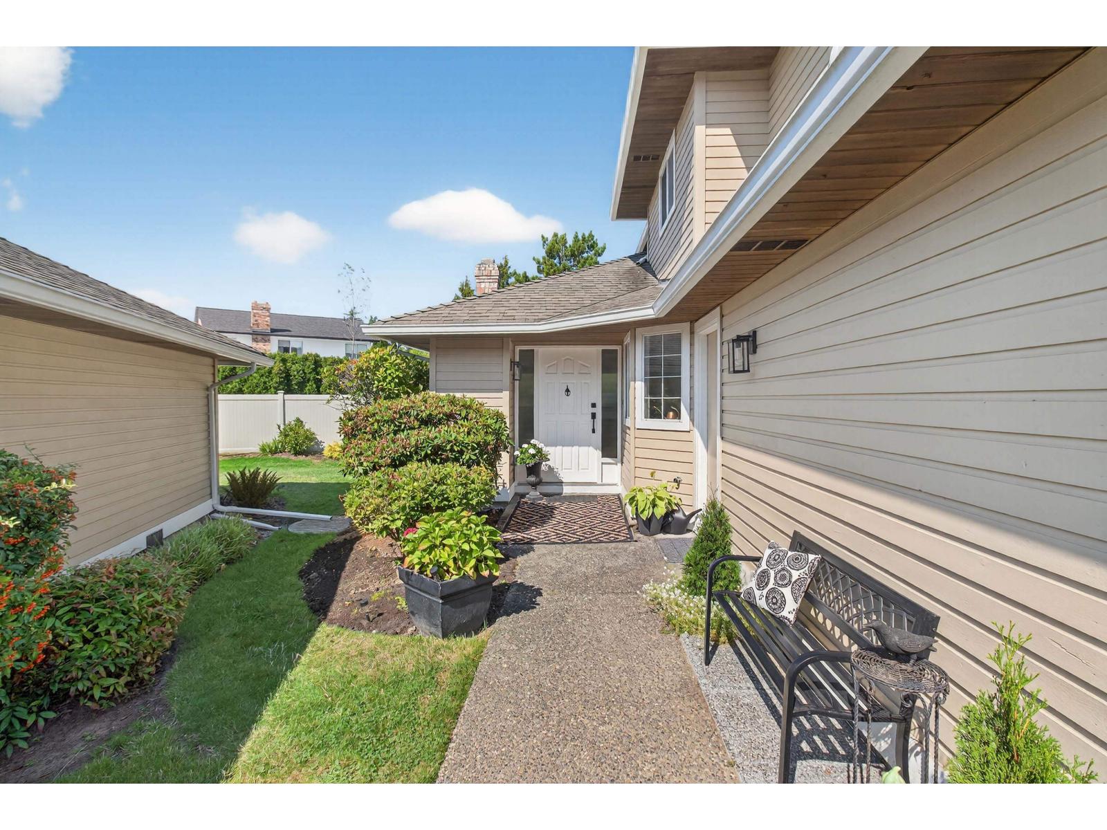 116 15121 19 Avenue, Surrey, British Columbia  V4A 8J4 - Photo 4 - R3147484