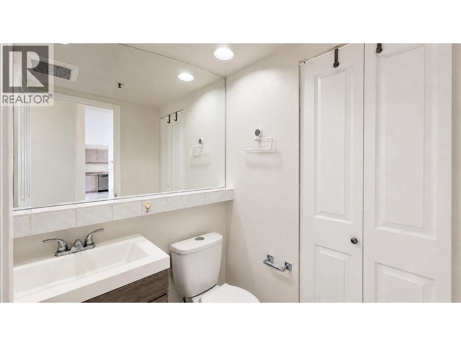 1101 551 Austin Avenue, Coquitlam, British Columbia  V3K 6R7 - Photo 11 - R3155176