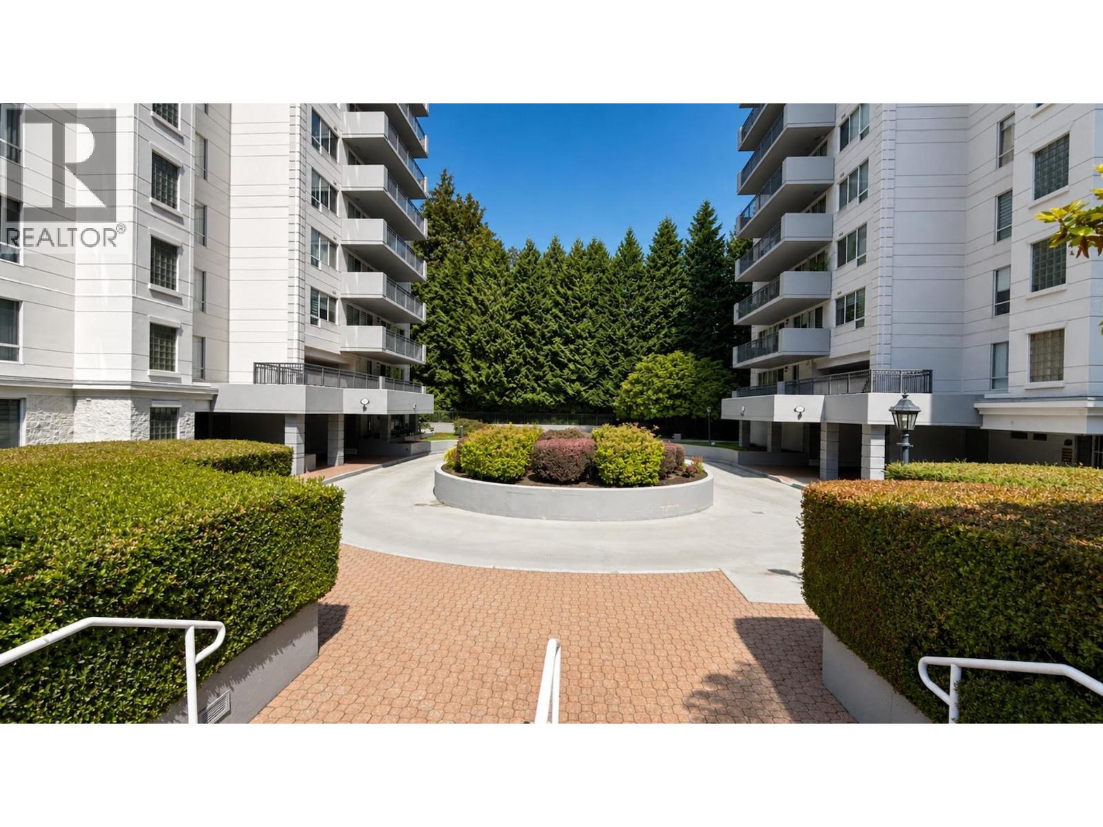 1101 551 Austin Avenue, Coquitlam, British Columbia  V3K 6R7 - Photo 2 - R3155176
