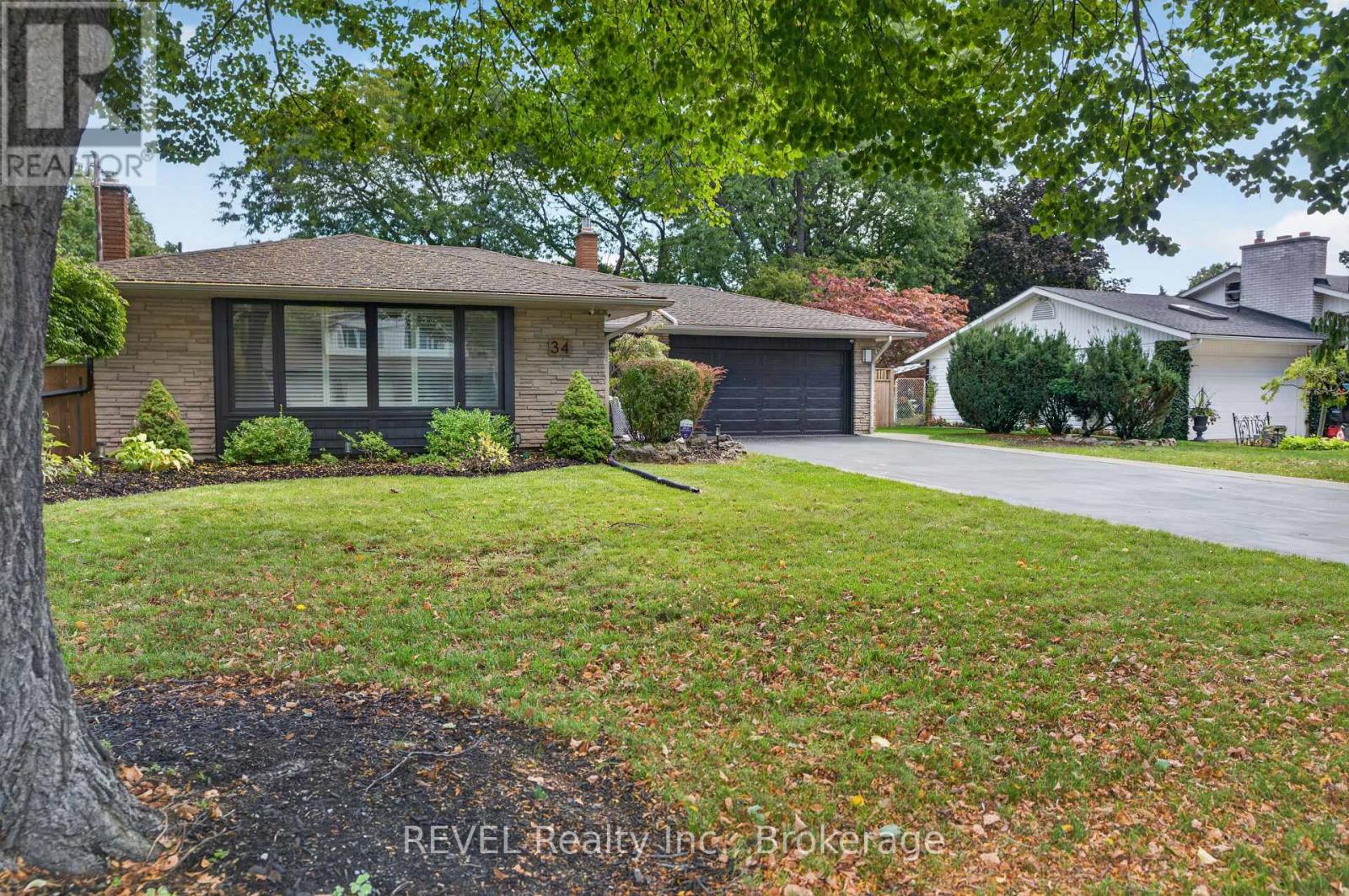 34 Royal York Road, St. Catharines (Lakeshore), Ontario  L2N 2N6 - Photo 8 - X13669122
