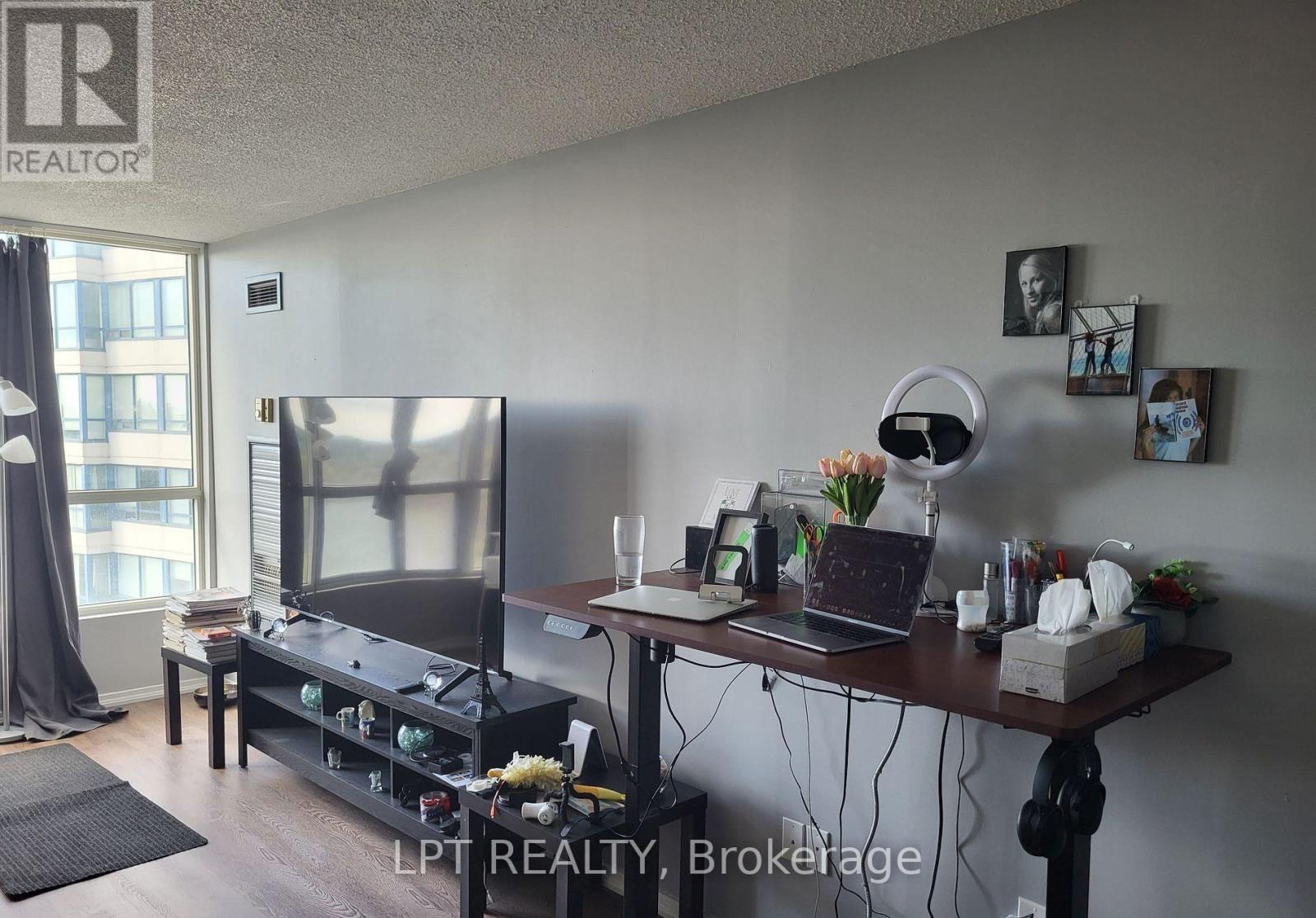 1421 - 3050 Ellesmere Road, Toronto, Ontario  M1E 5E6 - Photo 2 - E13669082