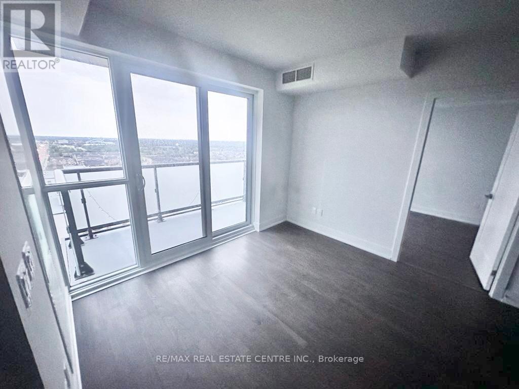 1516 - 2550 Simcoe Street N, Oshawa, Ontario  L1L 0R5 - Photo 10 - E13669134