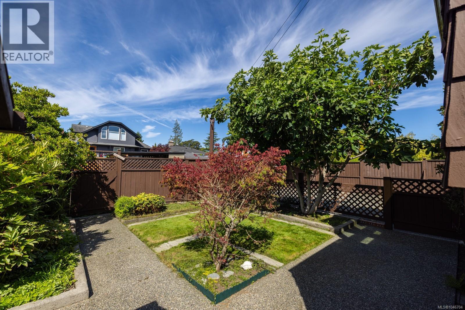 908 Cowichan St, Victoria, British Columbia  V8S 4E5 - Photo 38 - 1046704