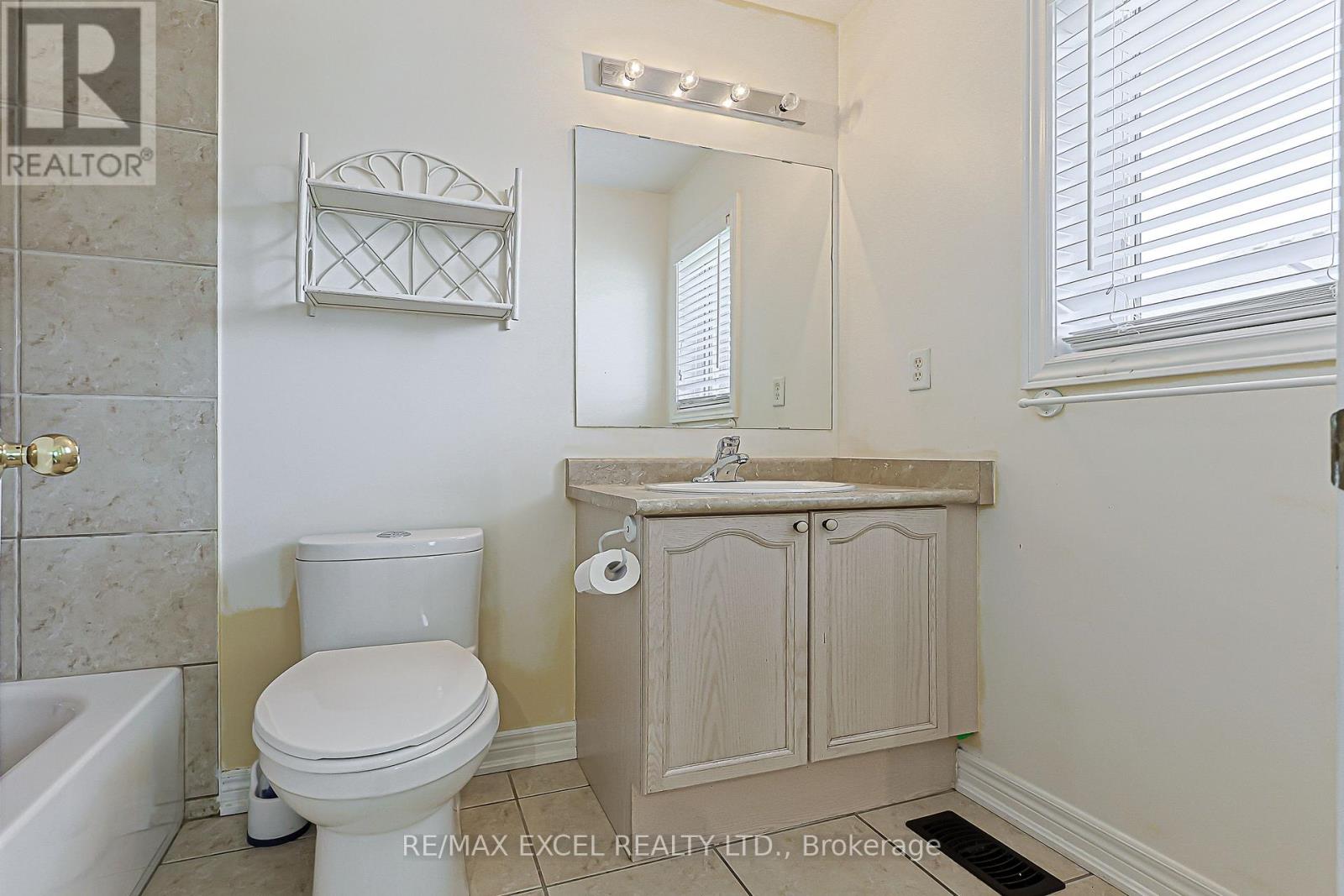 173 Selwyn Road, Richmond Hill, Ontario  L4E 5E6 - Photo 22 - N13669130