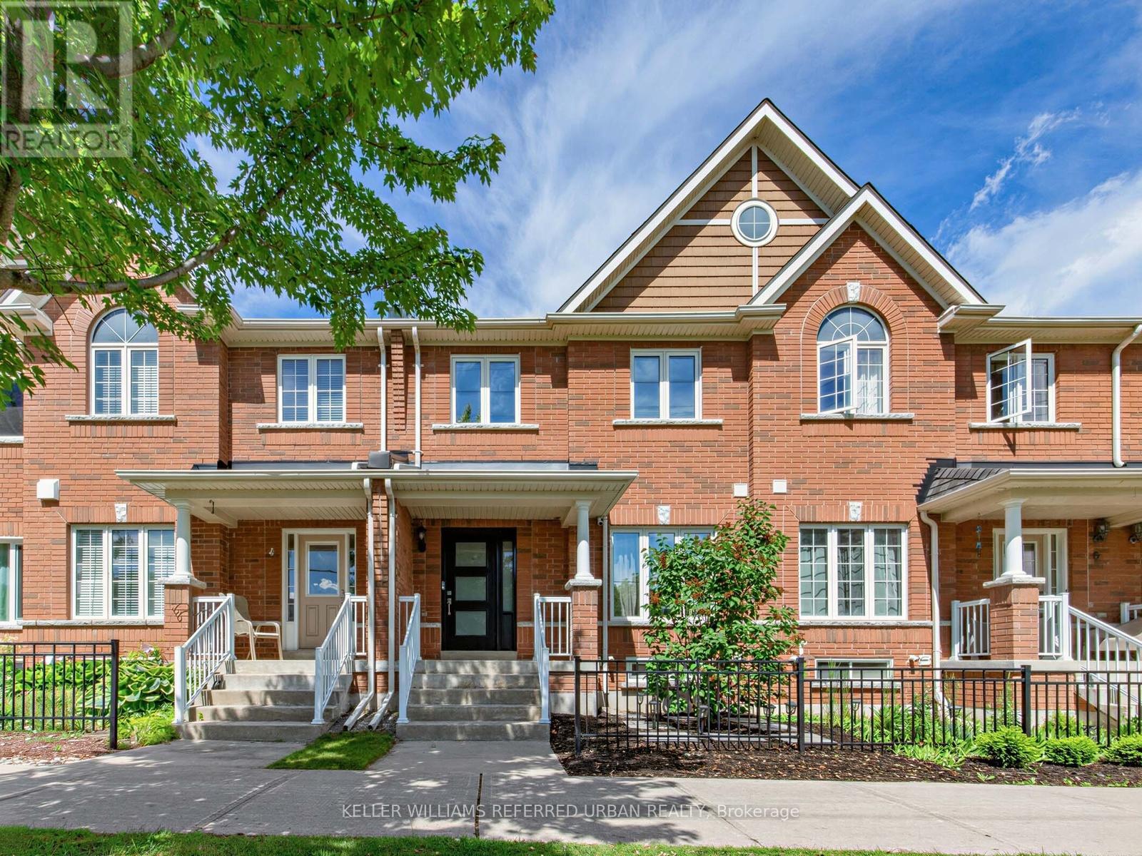 5 CASERTA STREET, Georgina, Ontario