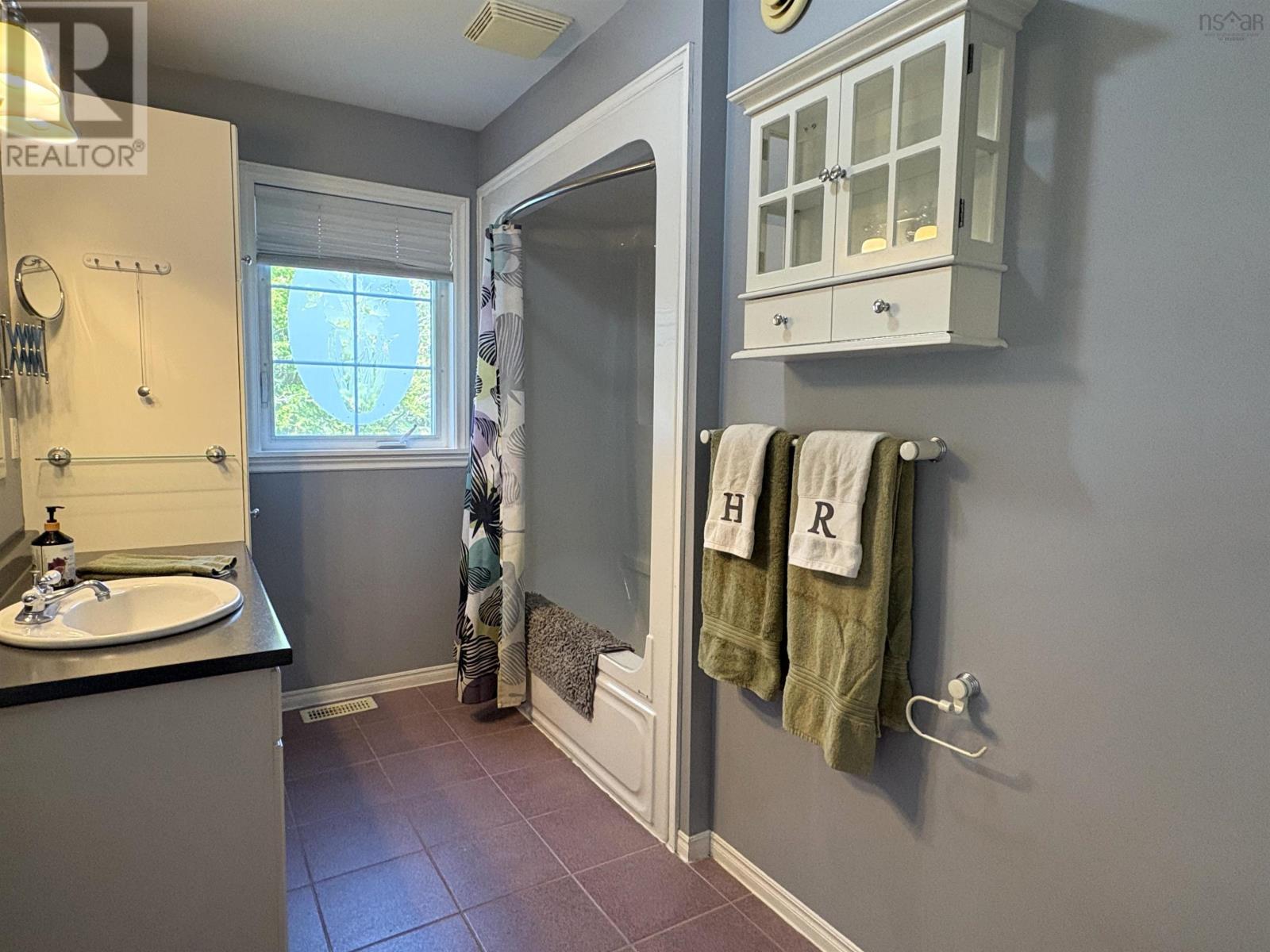 454 Hillside Boularderie Road, Groves Point, Nova Scotia  B1Y 2W4 - Photo 36 - 202620409