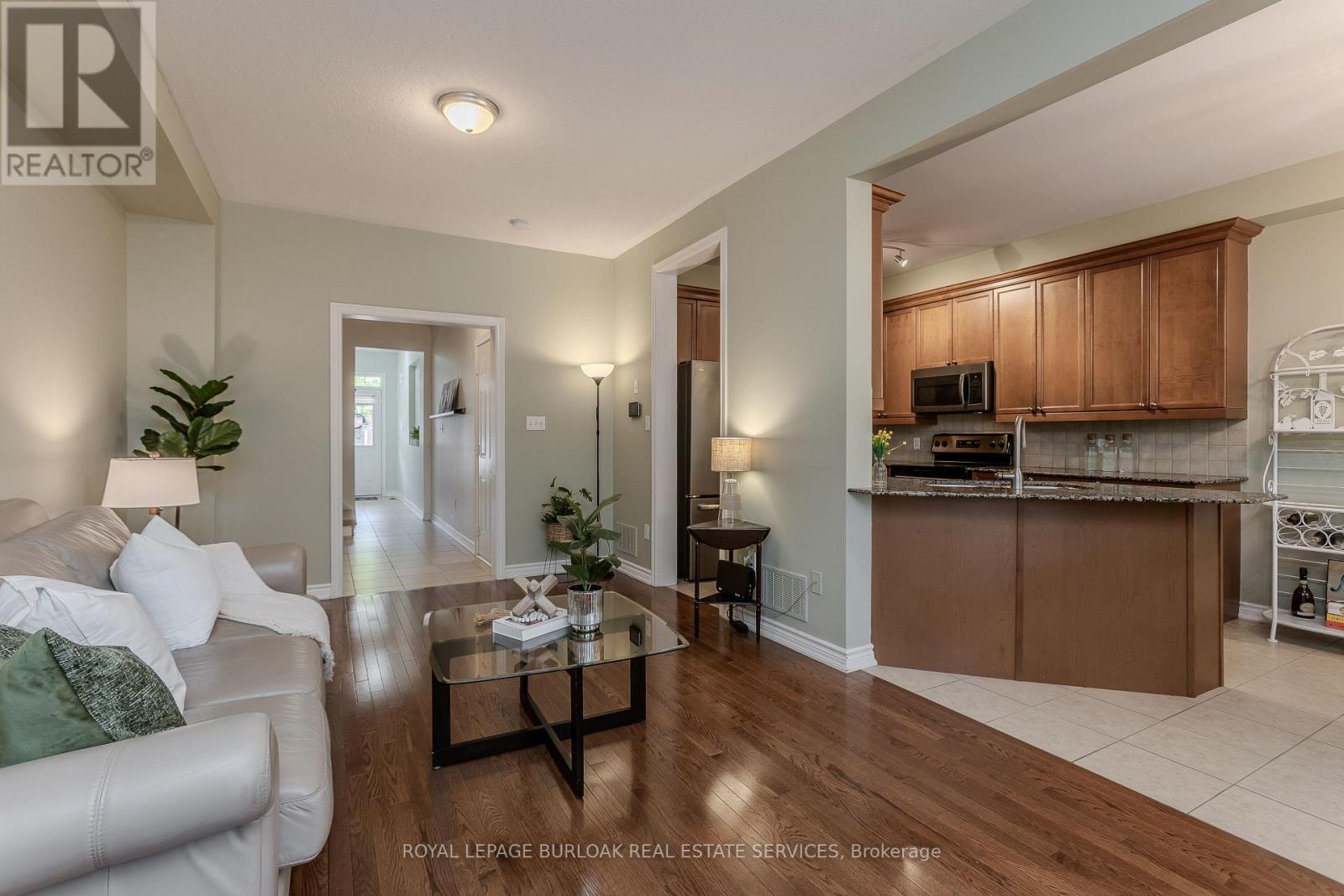 4 - 2410 Woodward Avenue, Burlington, Ontario  L7R 1T9 - Photo 3 - W13669104