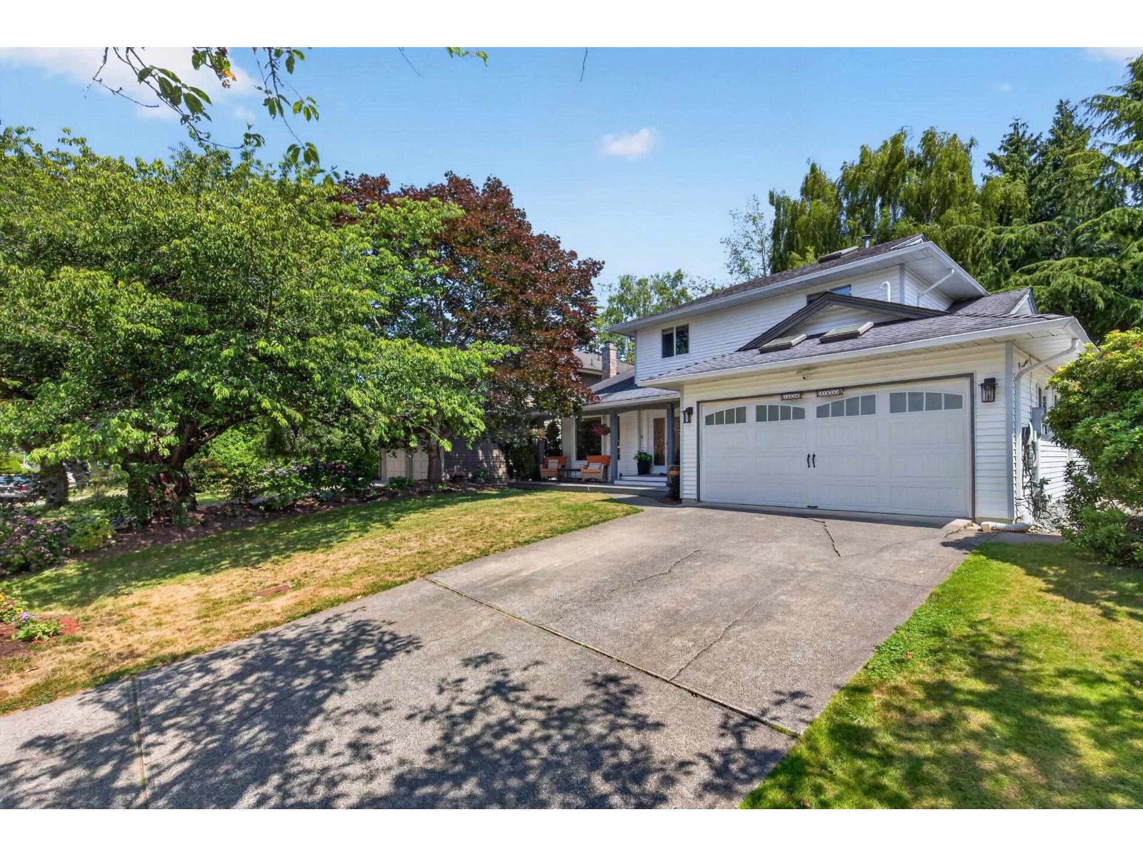 1054 163a Street, Surrey, British Columbia  V4A 8B8 - Photo 3 - R3146694