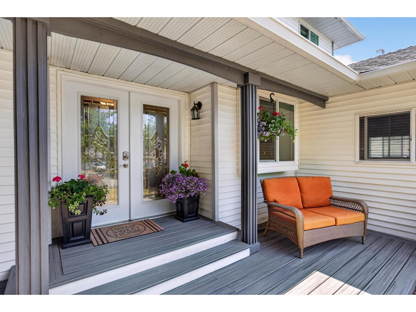 1054 163a Street, Surrey, British Columbia  V4A 8B8 - Photo 5 - R3146694