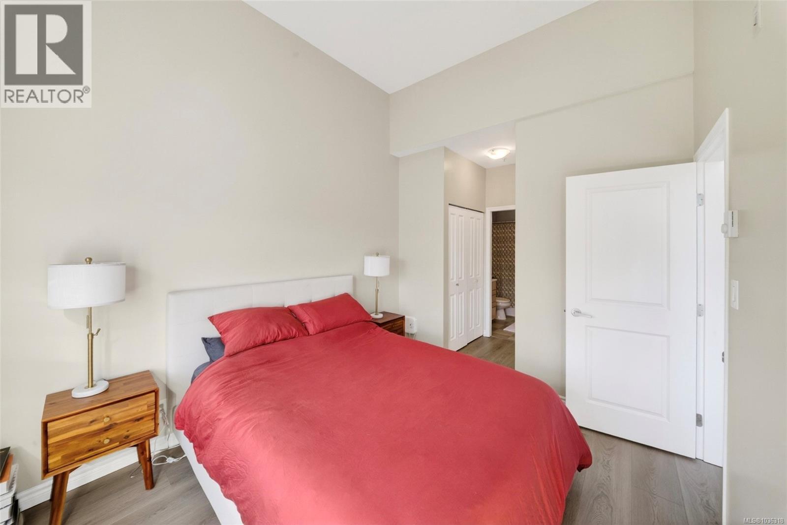 403 1550 Church Ave, Saanich, British Columbia  V8P 2H1 - Photo 12 - 1036318