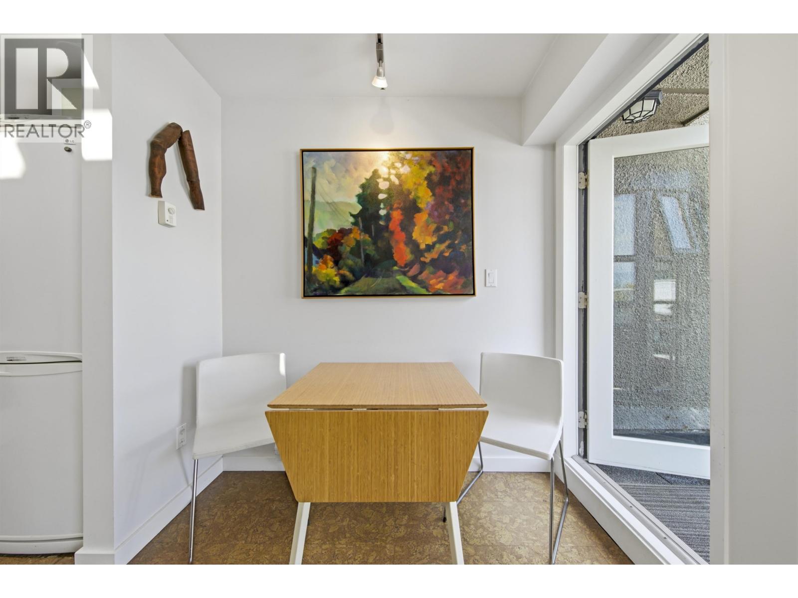301 3673 W 11th Avenue, Vancouver, British Columbia  V6R 2K4 - Photo 9 - R3146580