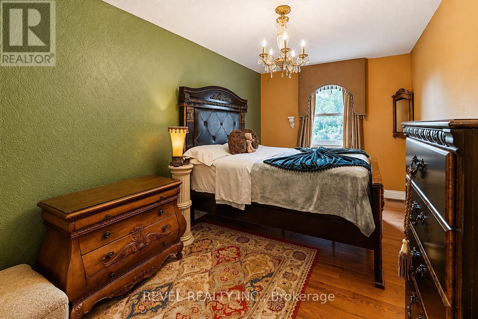 218 Macaulay Street E, Hamilton, Ontario  L8L 3X8 - Photo 23 - X13669116