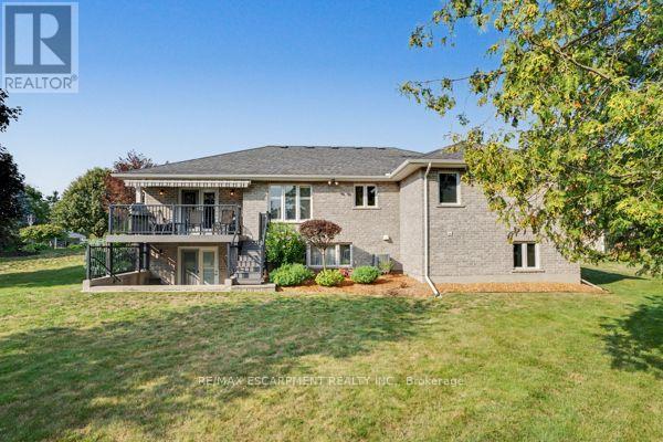 8 Upton Court, North Dumfries, Ontario  N0B 1E0 - Photo 38 - X13669126