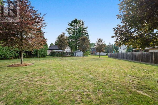 8 Upton Court, North Dumfries, Ontario  N0B 1E0 - Photo 40 - X13669126