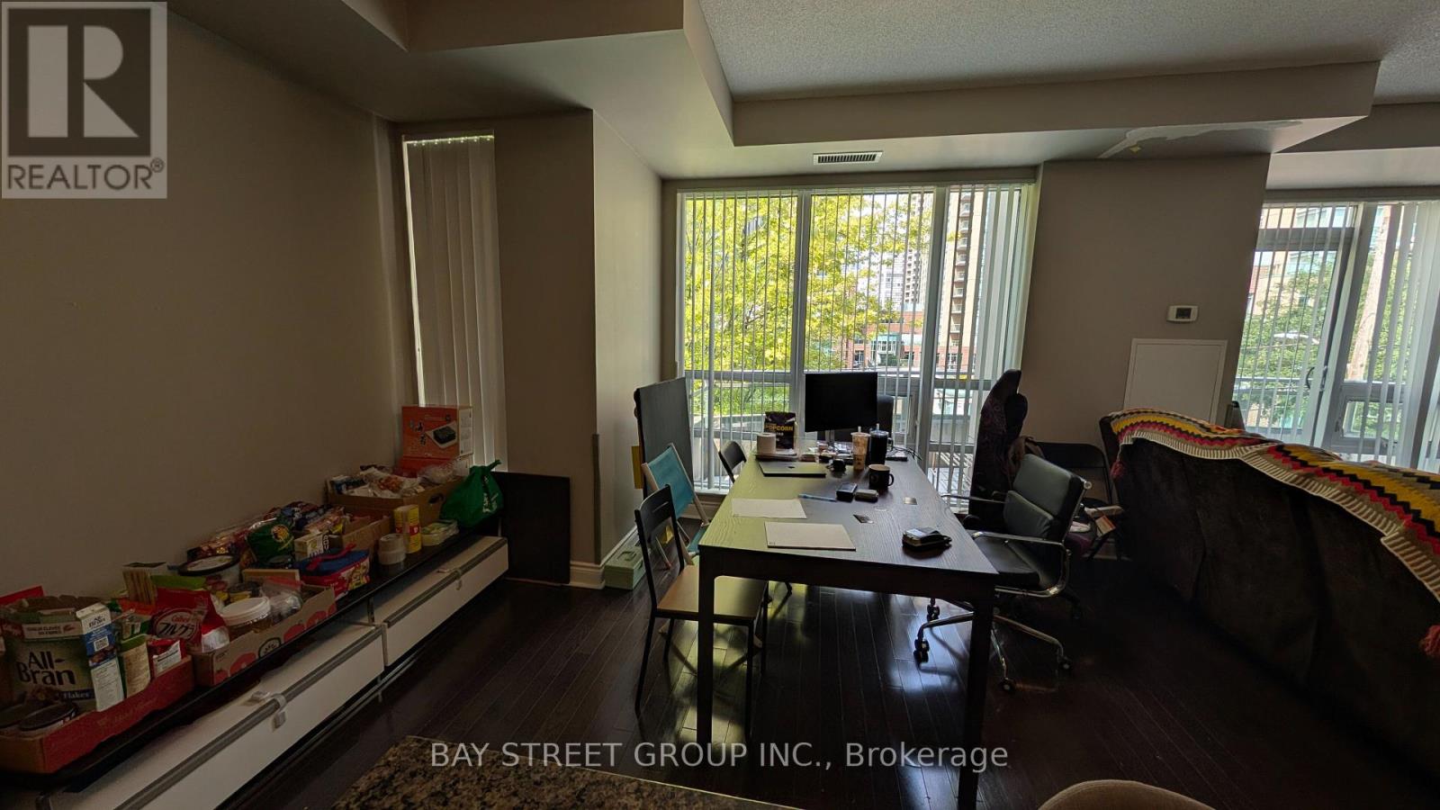 Th201 - 21 Olive Avenue, Toronto, Ontario M2N 4N4 - Photo 5 - C13653390