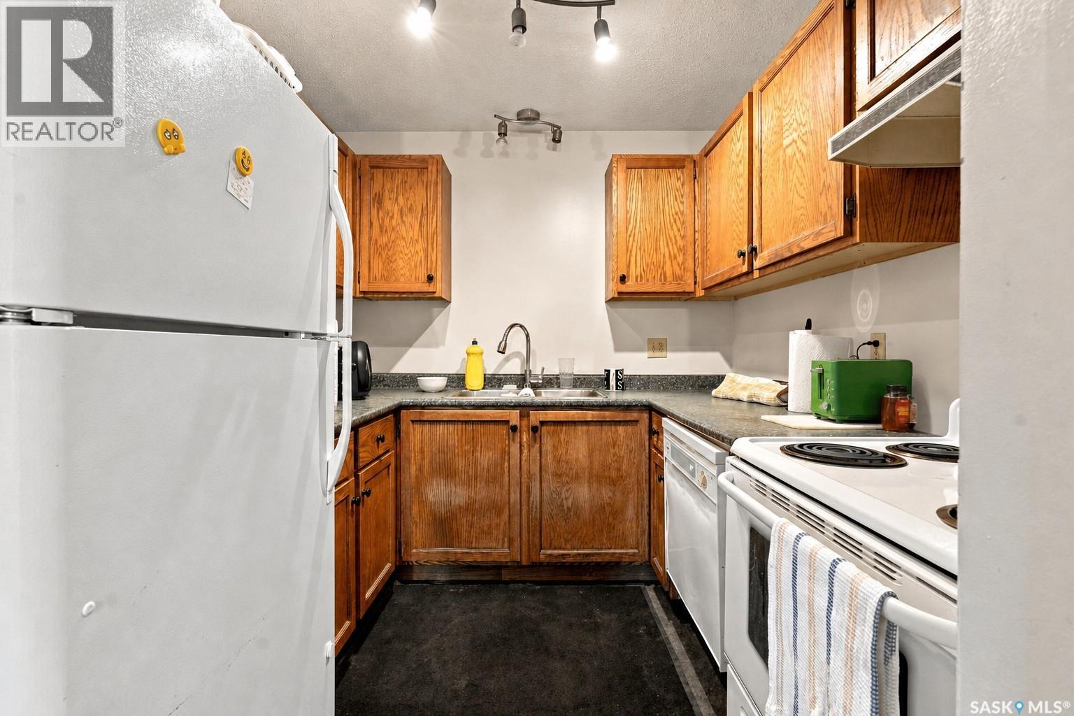 41 Blackley Place, Saskatoon, Saskatchewan  S7M 5B1 - Photo 6 - SK045184