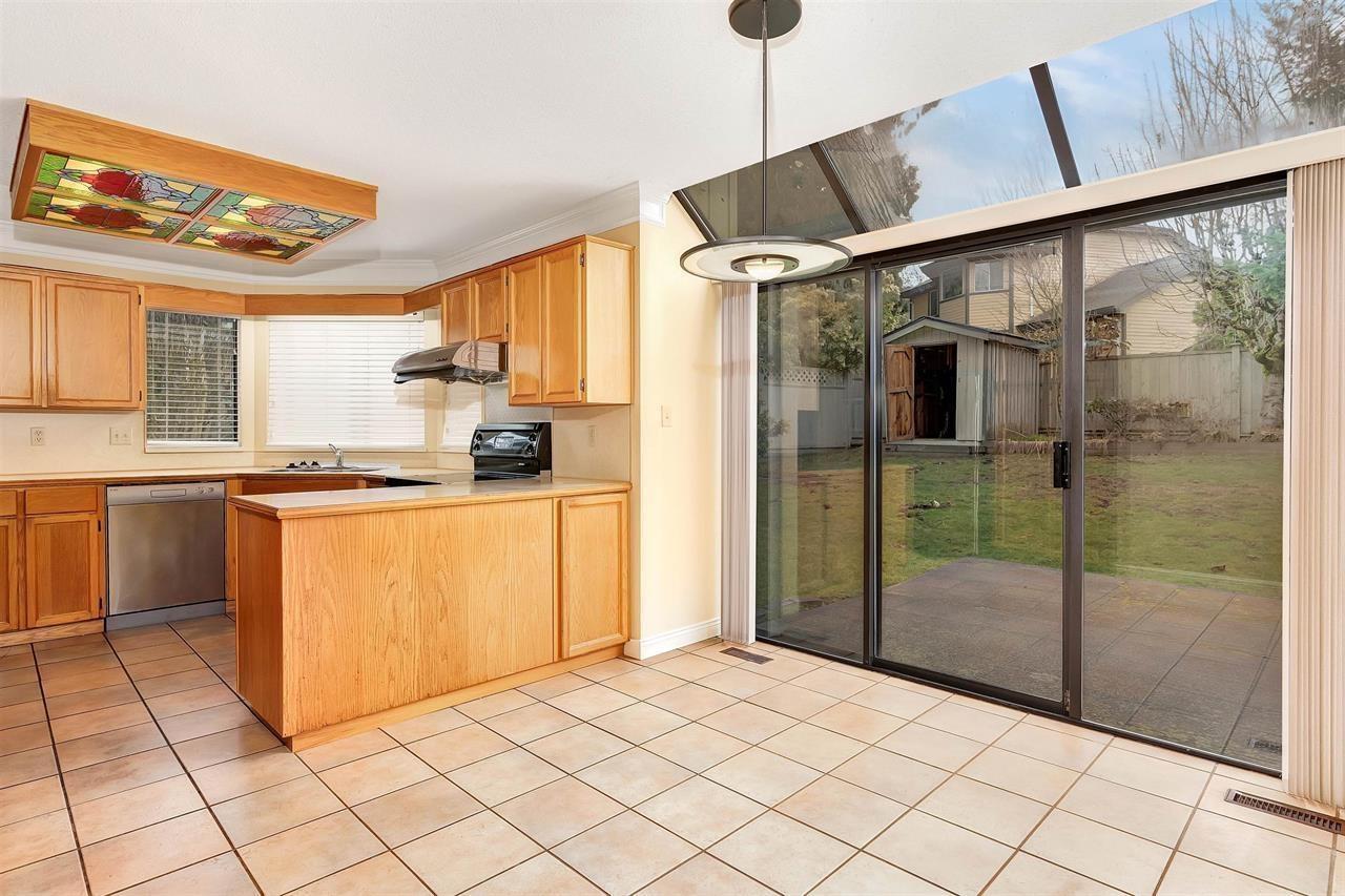 10446 Fraserglen Drive, Surrey, British Columbia  V4N 1T5 - Photo 4 - R3153550